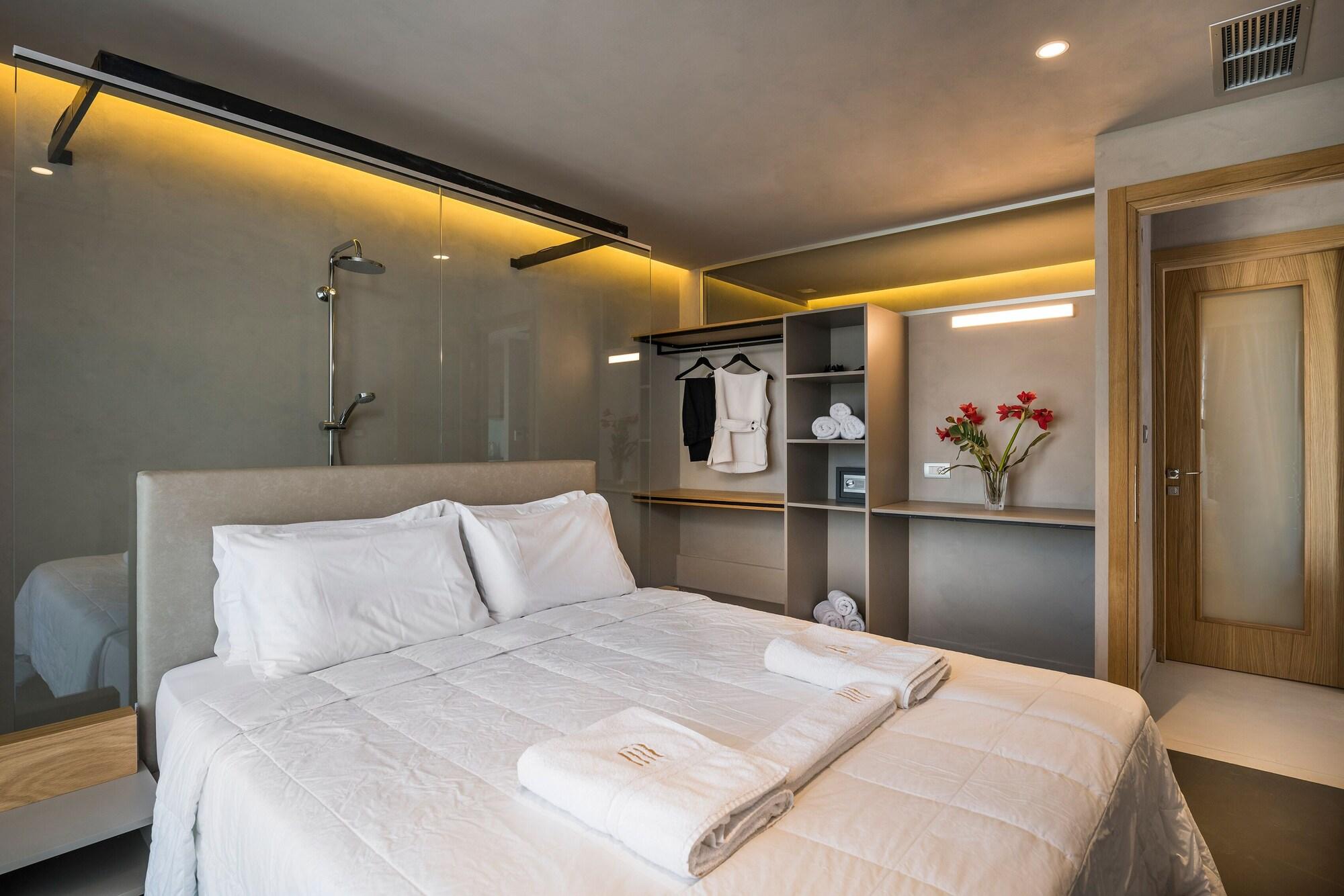 Icarus Hotel 칼라마키 외부 사진
